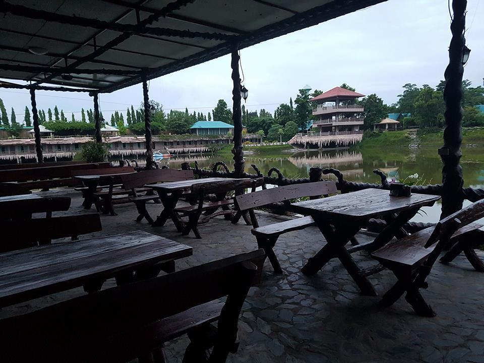 Chart Trip Resort Накхонратчасима Экстерьер фото