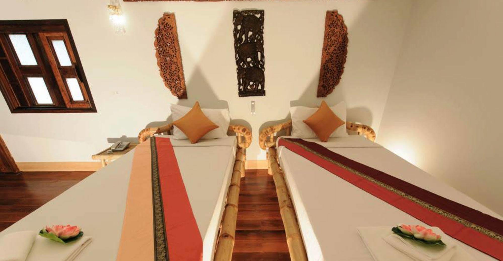Chart Trip Resort Накхонратчасима Экстерьер фото
